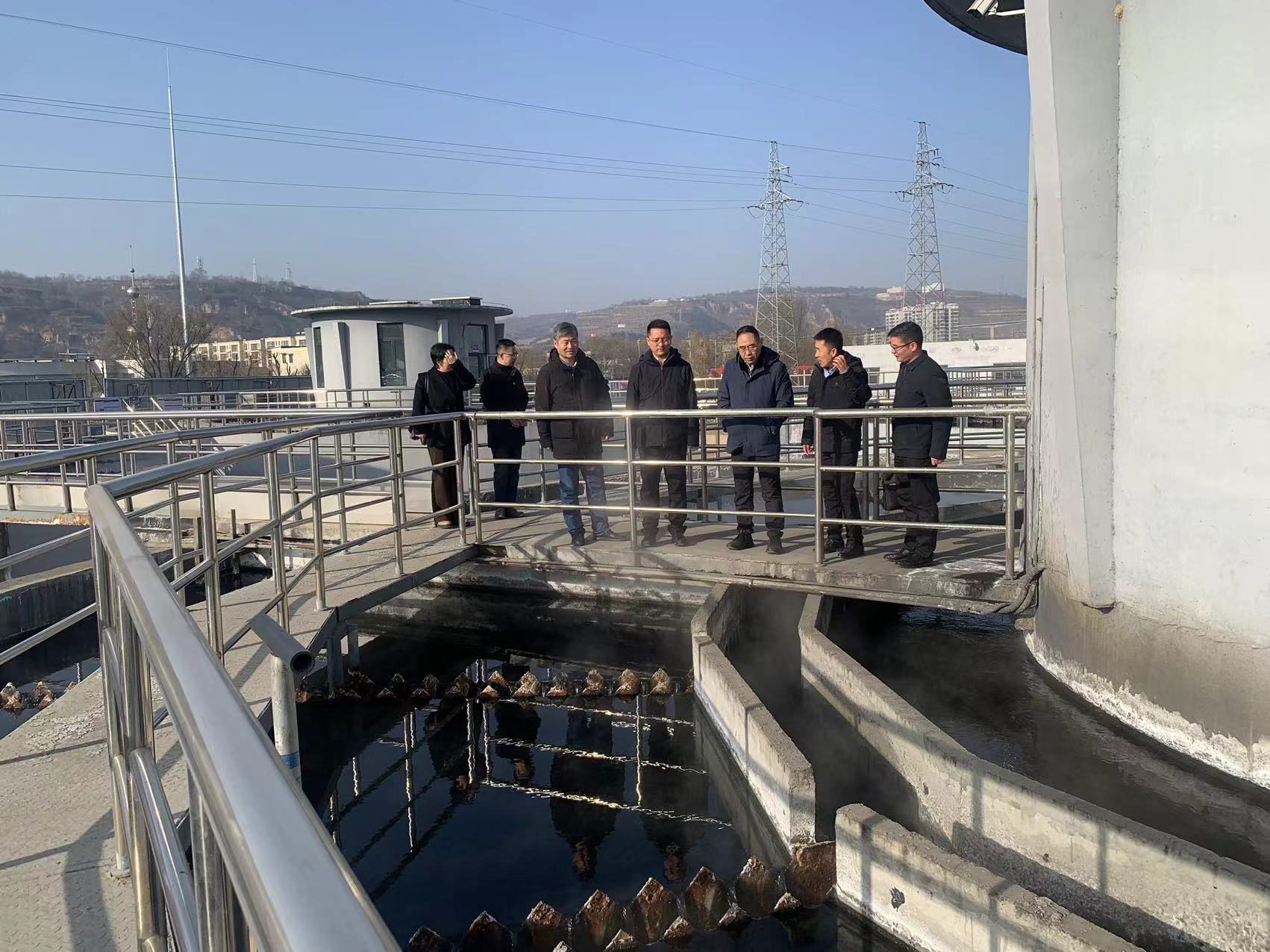 17375155116029187GbJ.jpg 1陜西環(huán)保集團工會開展2024年度冬季送溫暖慰問活動.jpg